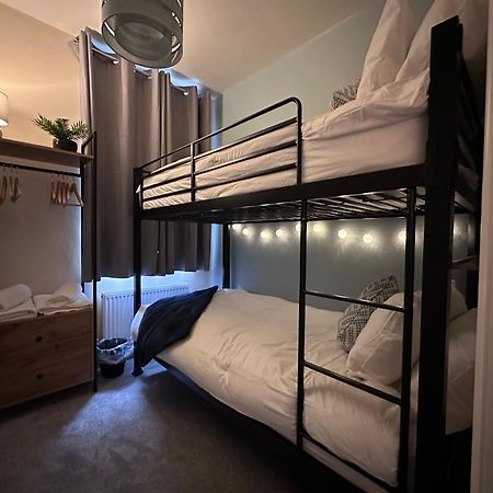 Prince St Cottage - Haworth - Sleeps 4 מראה חיצוני תמונה