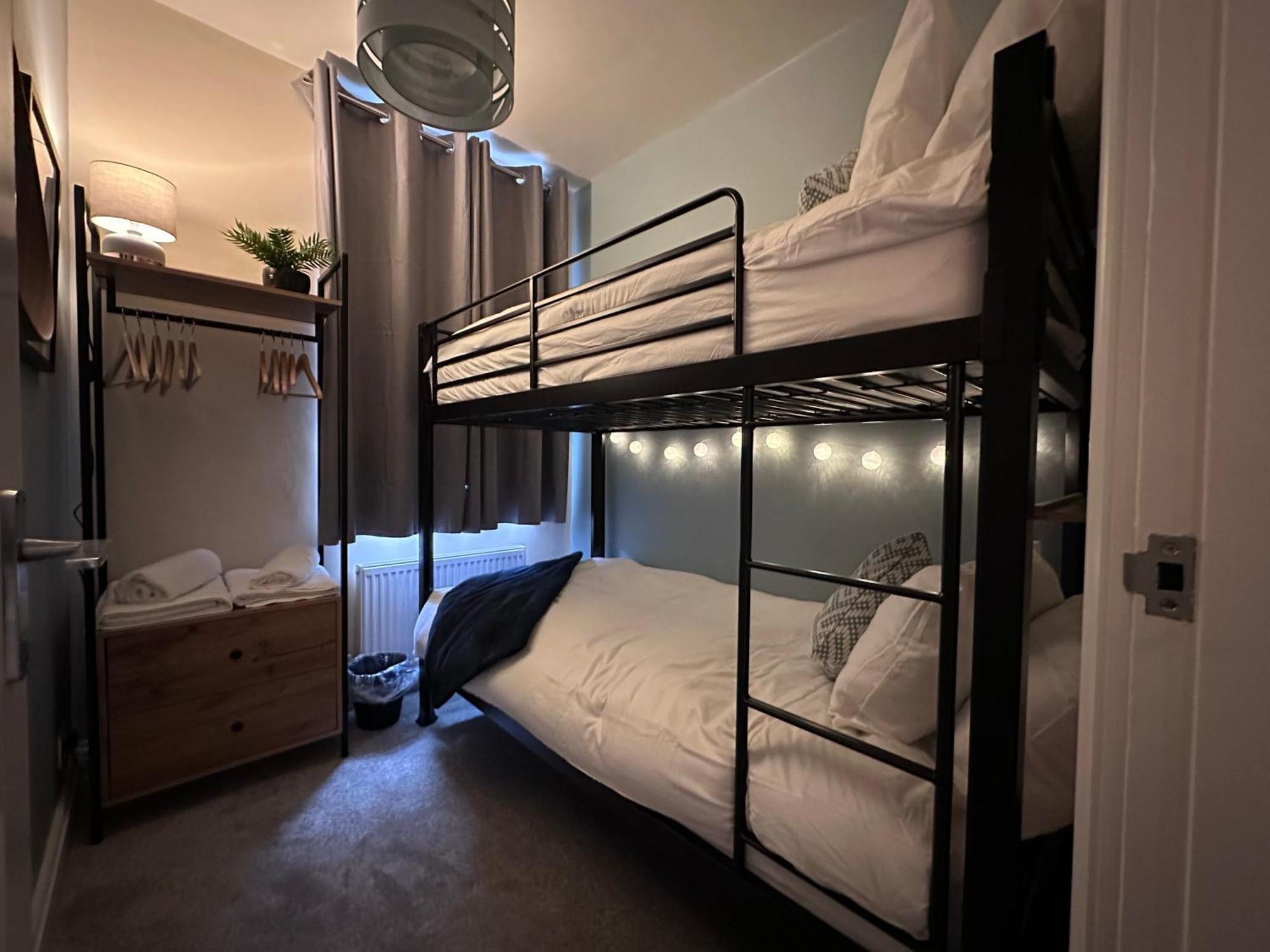 Prince St Cottage - Haworth - Sleeps 4 מראה חיצוני תמונה